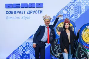 A man and a woman in kokoshniks