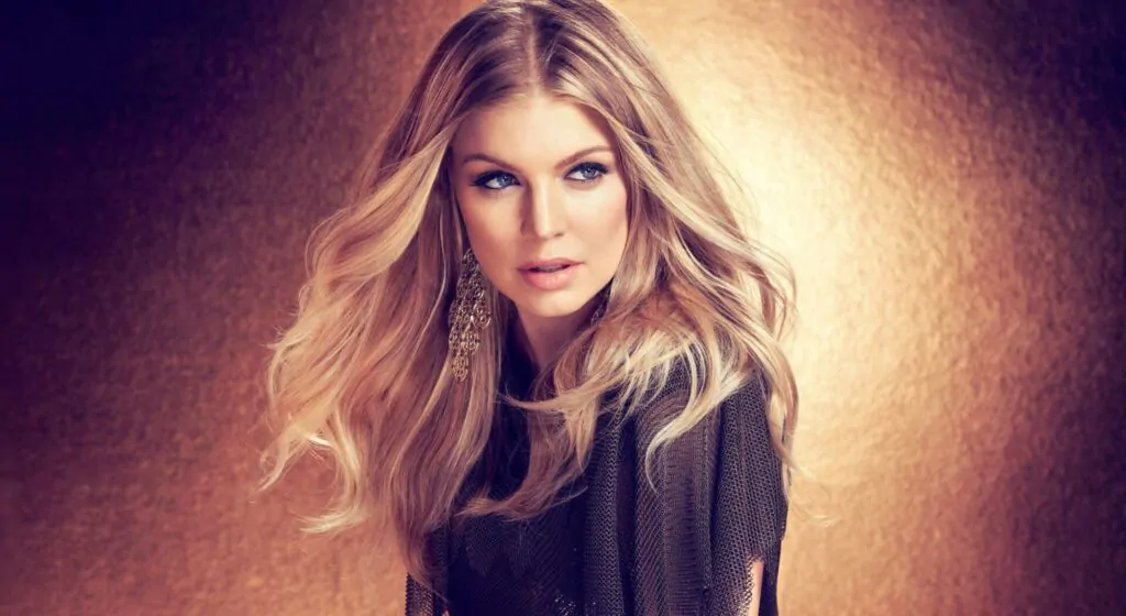 Singer Fergie Singer Fergie