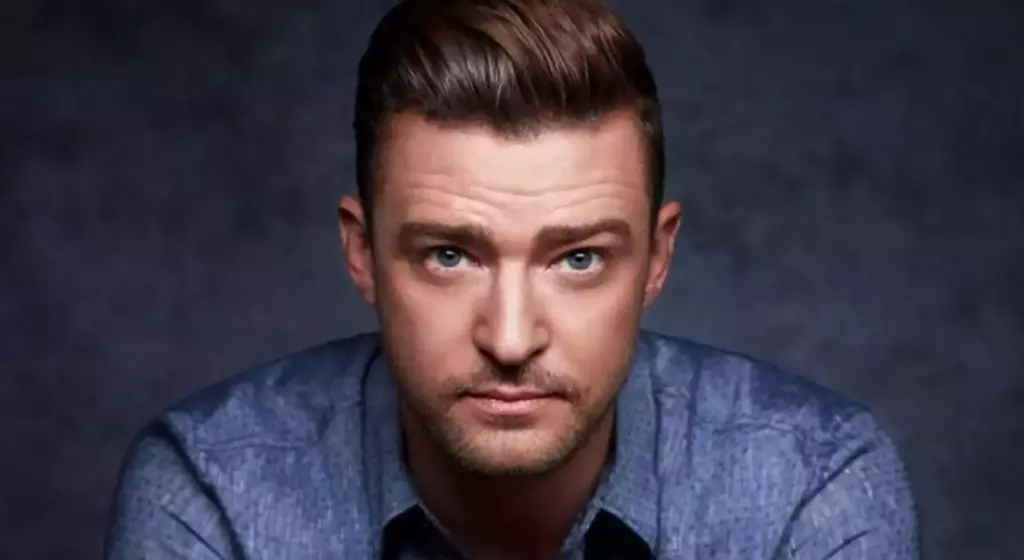 Justin Timberlake in a blue shirt Justin Timberlake